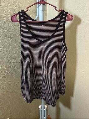 Striped V-Neck Tank Top - Black & White by A.N.A Size L